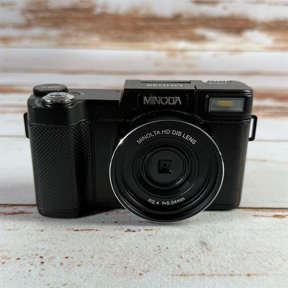 Minolta 30MP Digital Camera – 2.7K Ultra HD, 4X Zoom, Black No Battery/Charger - Picture 1 of 5